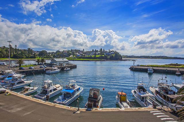 Kiama holiday homes are near to the harbour